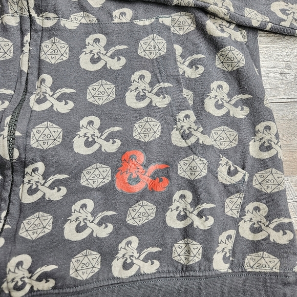 Dungeons & Dragon by Lootwear Hoodie Small Gray - Picture 6 of 11